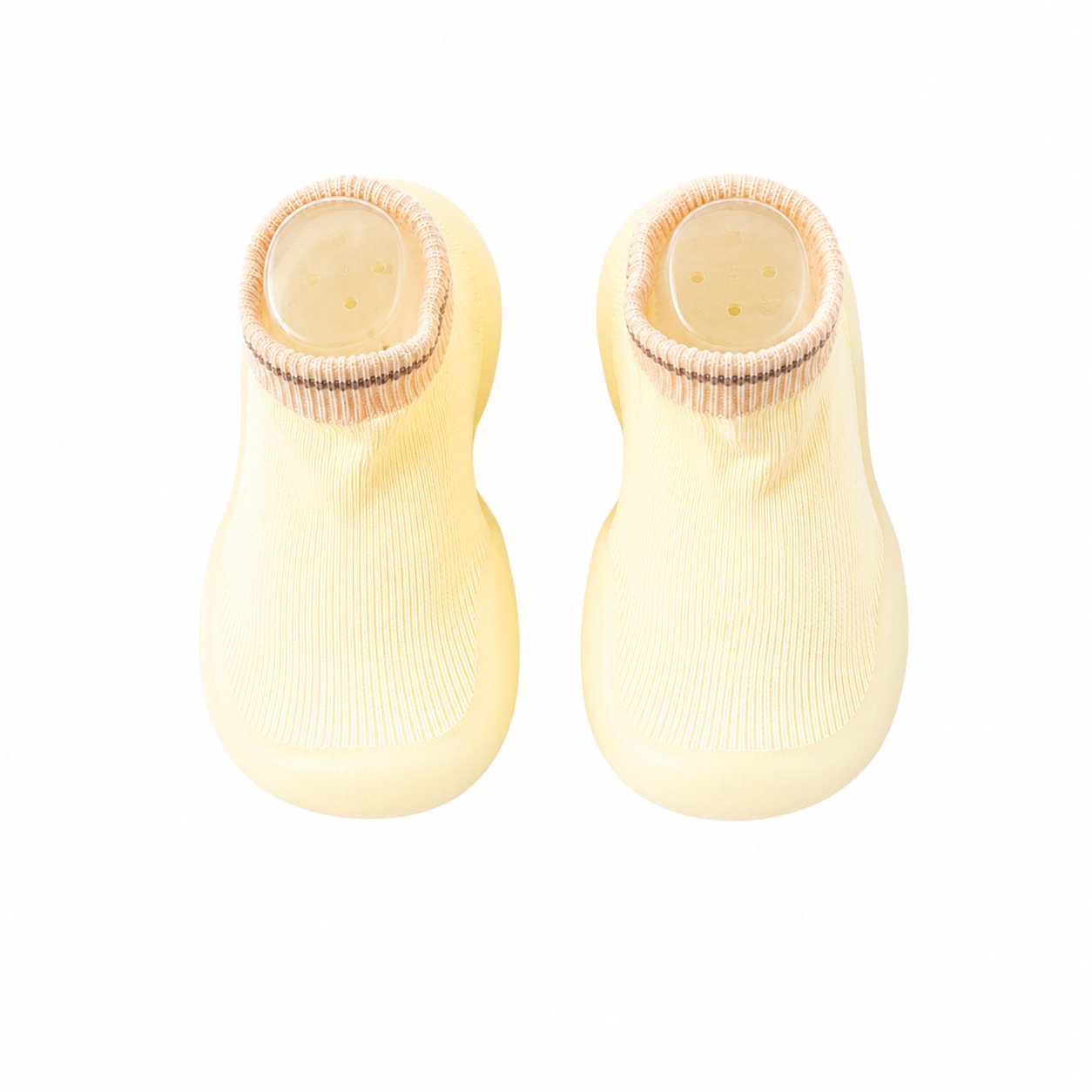Comodidad, seguridad y estilo en un solo producto. Estas medias con suela antideslizante son perfectas para acompañar los primeros pasos de tu bebé, brindándole mayor estabilidad y protección al caminar dentro de casa.

✨ Material suave y cómodo
✨ Suela flexible y antideslizante
✨ Diseño moderno y liviano
✨ Ideales para bebés y niños pequeños
✨ Fáciles de poner y quitar

Disponibles en varios colores hermosos para combinar con cualquier outfit. 💕